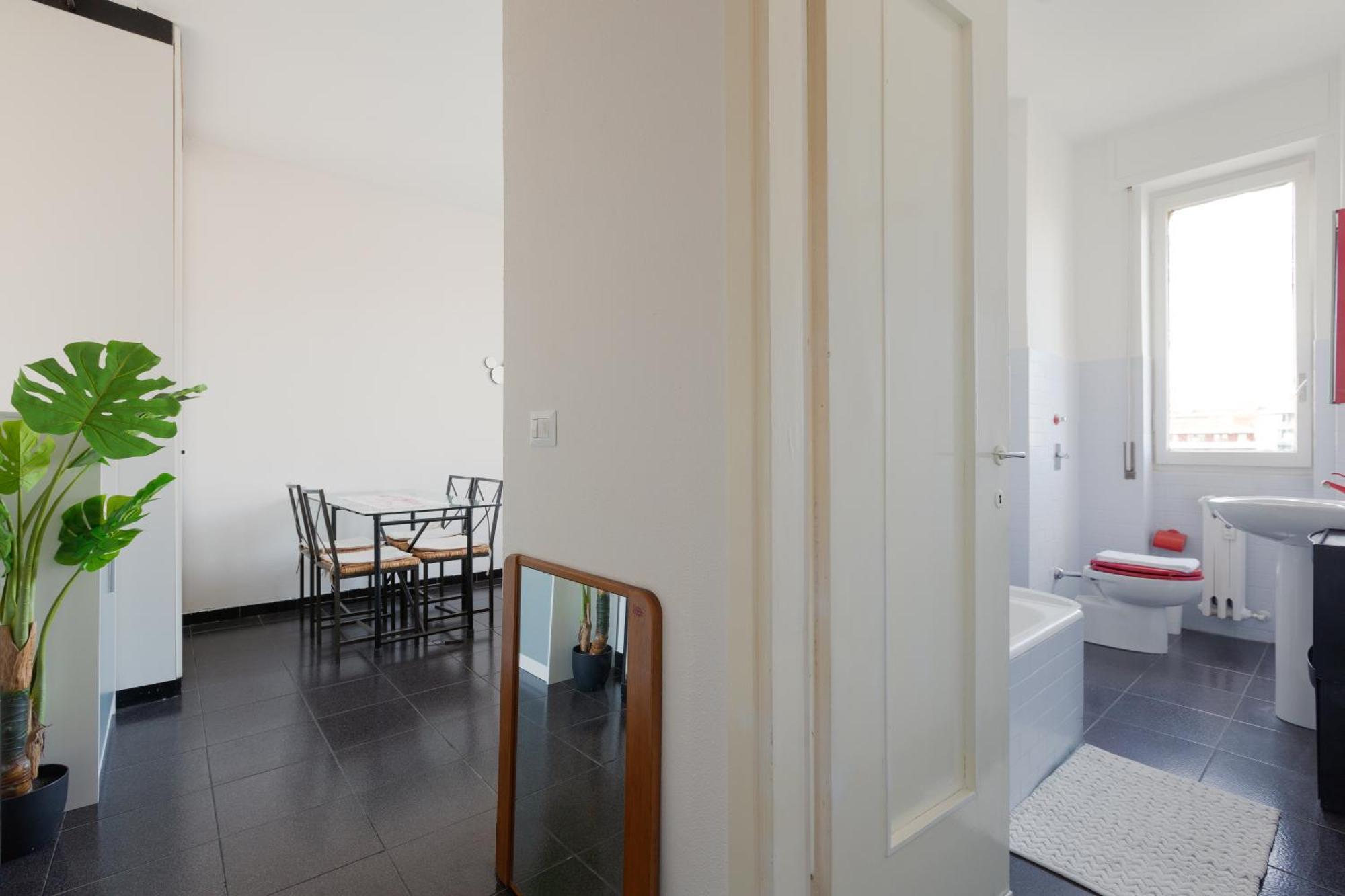 Corvetto M3 - Comfy Apt. With Balcony! Milano Ngoại thất bức ảnh